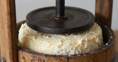 avoid excessive cheese pressing