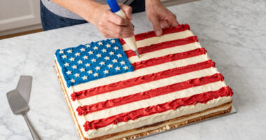 Martha Stewart Serves Huge American Flag Cake with 250 Pieces for Founding Father-Themed Party
