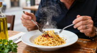Foodish: Joe Bastianich Ha Scovato Gli Spaghetti Aglio Migliori Di Milano